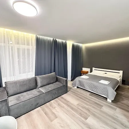 Luxury Apartments City Uzhhorod Exterior photo